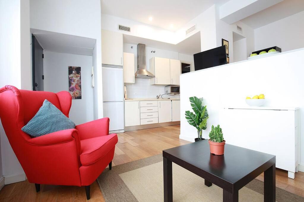 Nuevo Estudio Centro Sevilla. Ac/Wifi Castellar 56 Buitenkant foto