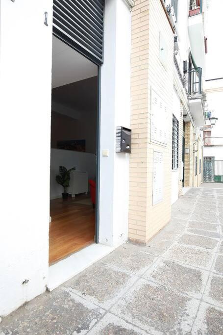 Nuevo Estudio Centro Sevilla. Ac/Wifi Castellar 56 Buitenkant foto